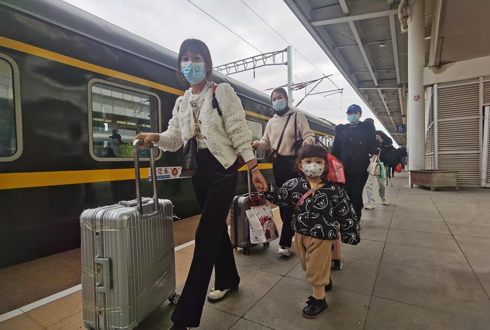 深圳口岸深圳北包车接送
